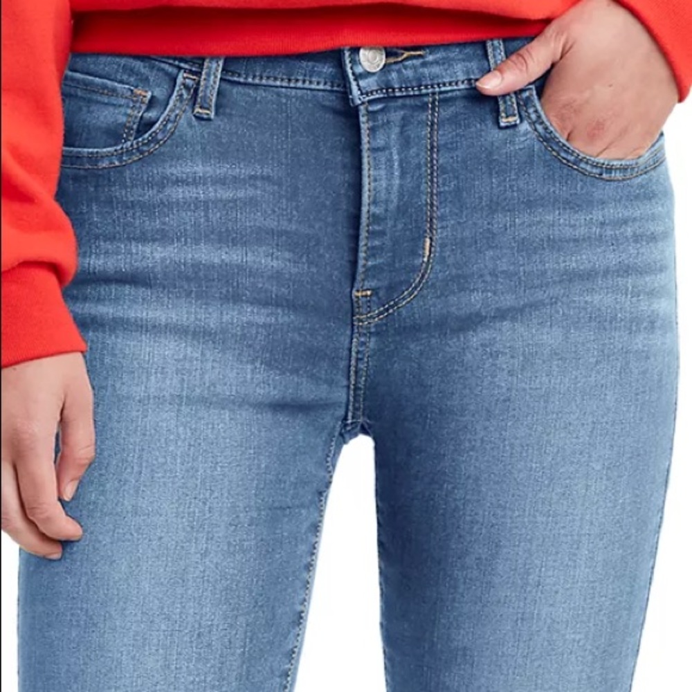 Levi's Women's 710 Super Skinny Jeans